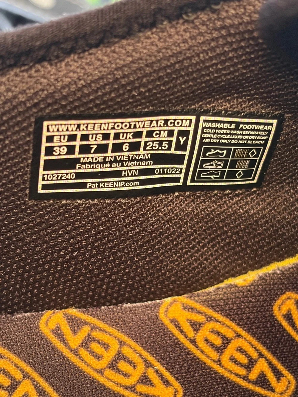 Keen Kids Speed Hound shoe size 7